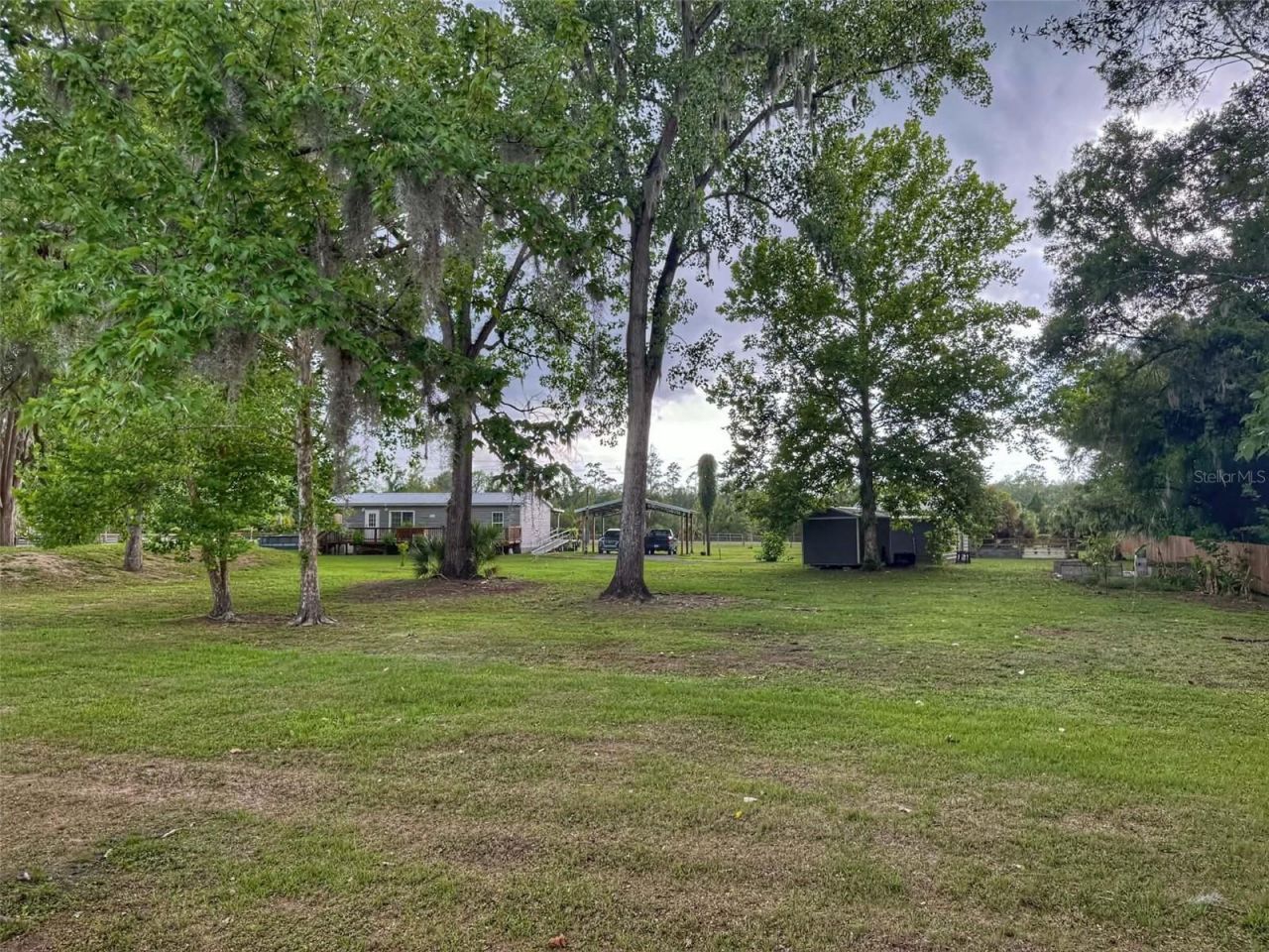 815 SW 10th Street , Cross City, FL 32628 Photo