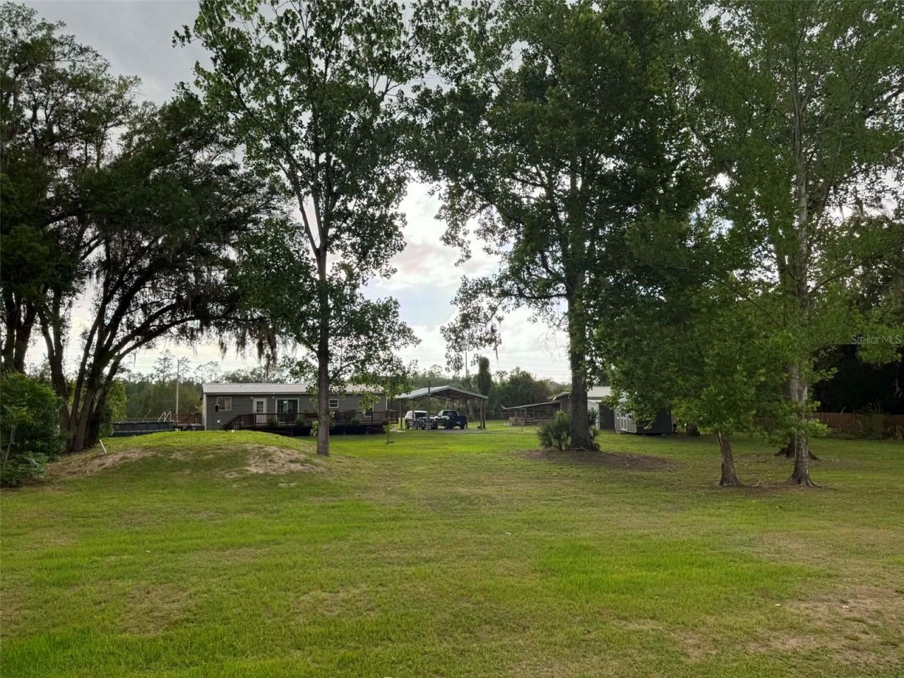 815 SW 10th Street , Cross City, FL 32628 Photo