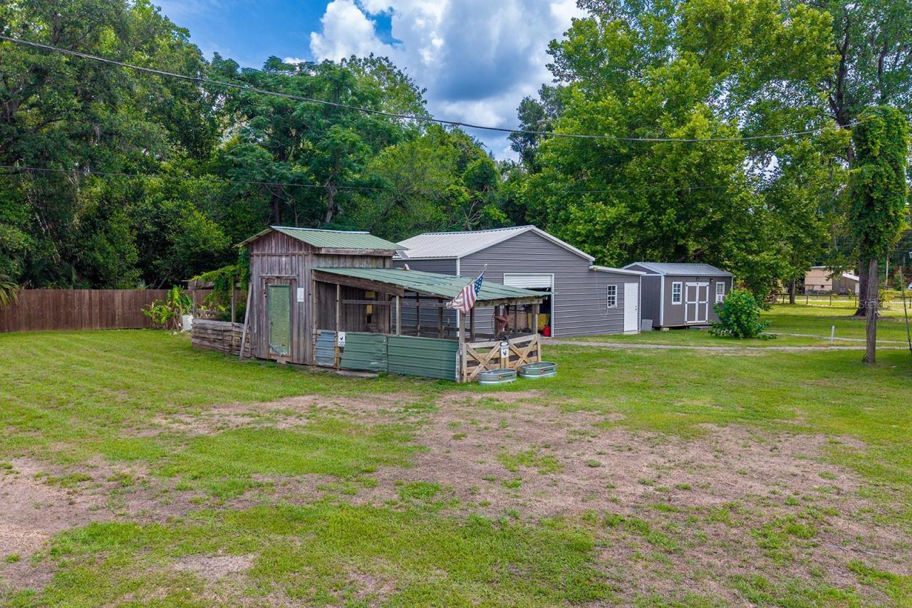 815 SW 10th Street, Cross City, FL 32628 Photo