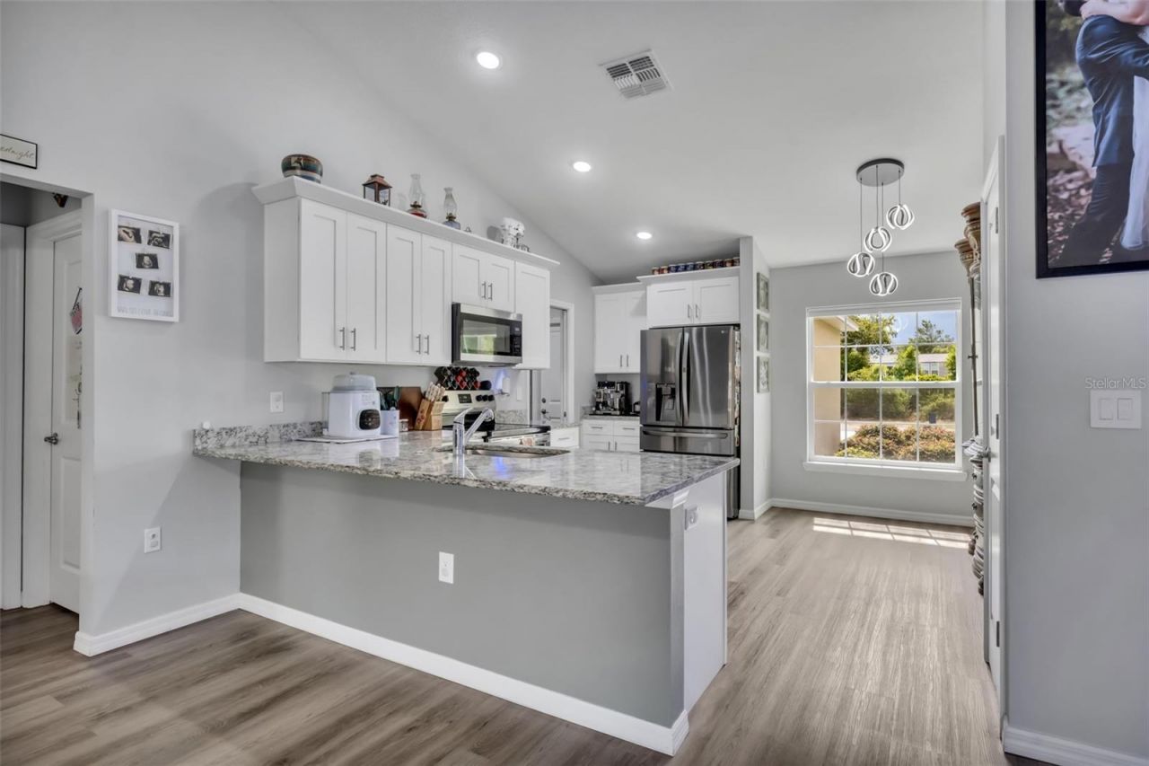 40610 E Fourth Avenue , Umatilla, FL 32784 Photo