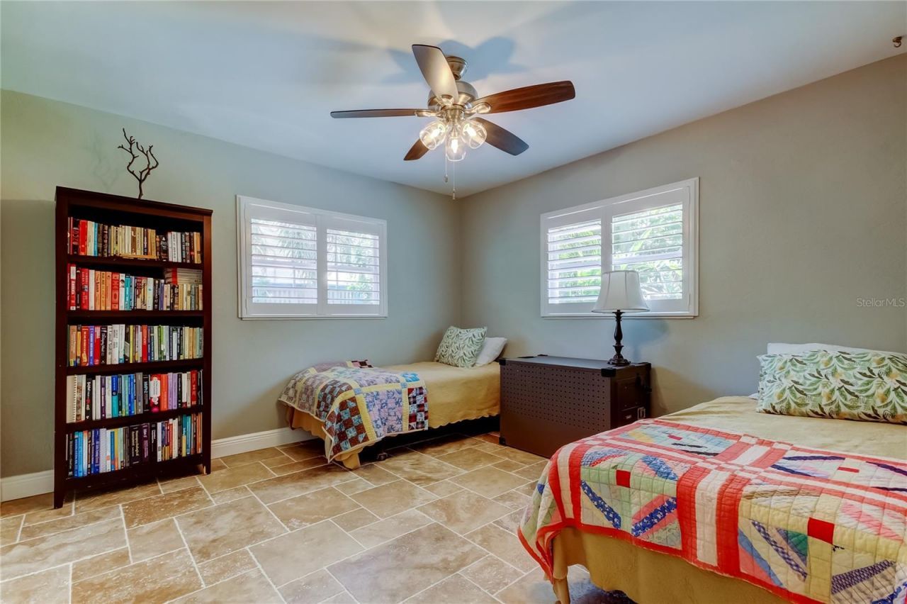 4174 14th Lane Ne, Saint Petersburg, FL 33703 Photo