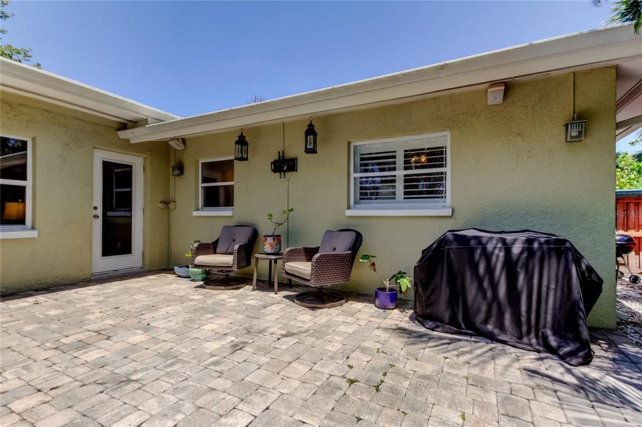 4174 14th Lane Ne, Saint Petersburg, FL 33703 Photo