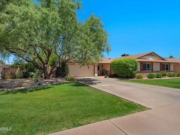 3344 E BERYL Lane, Phoenix, AZ 85028