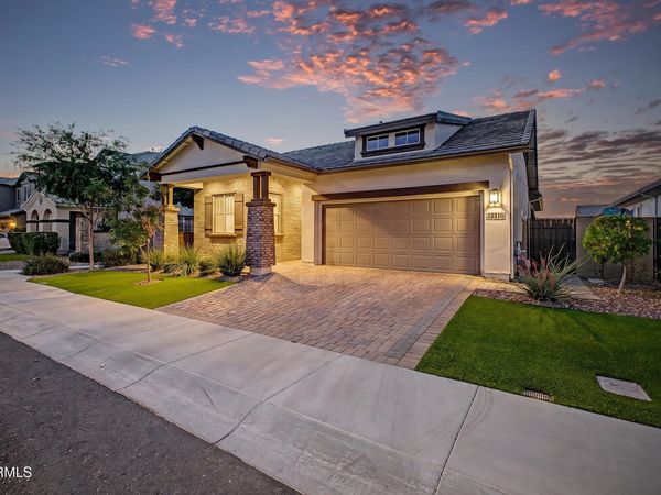 2110 E ORIOLE Drive, Gilbert, AZ 85297