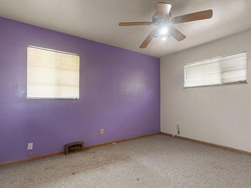 233 Postle Boulevard, Columbus, OH 43228 Photo 13