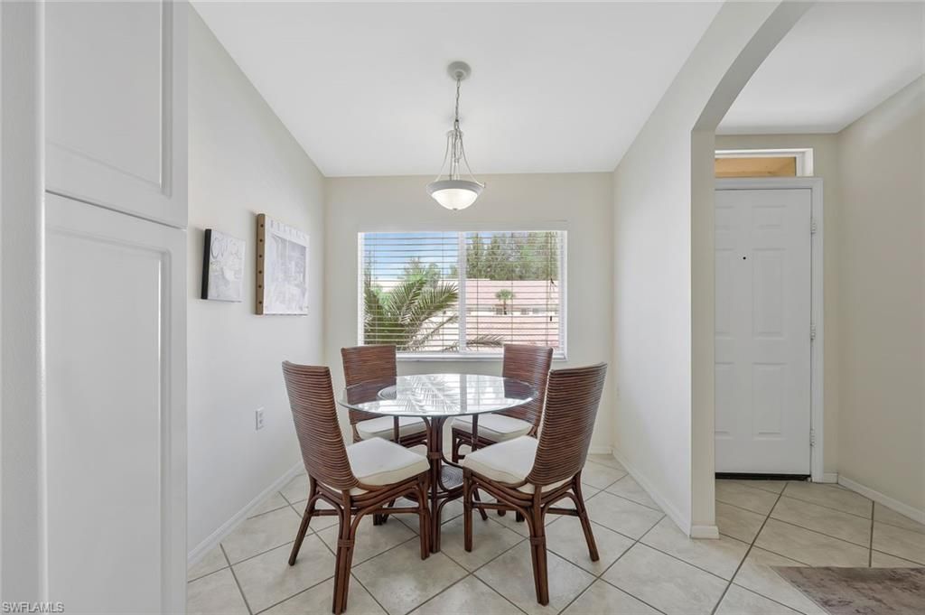 2395 Bayou Ln , Unit 7304, Naples, FL 34112 Photo