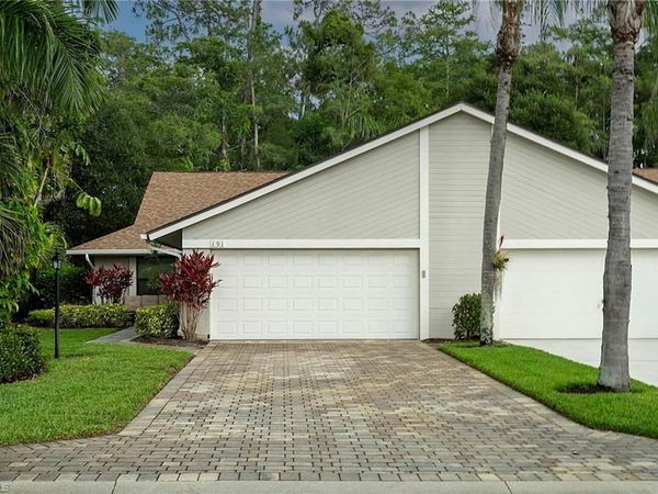 101 Fox Glen DR, Unit 6-4, NAPLES, FL 34104