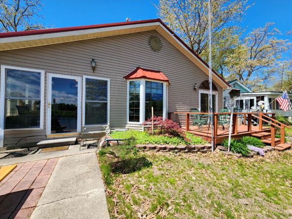 781 N Blue Gill Lake Road, Harrison, MI 48625