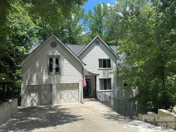 6629 Tuskan Drive , Charlotte, NC 28270
