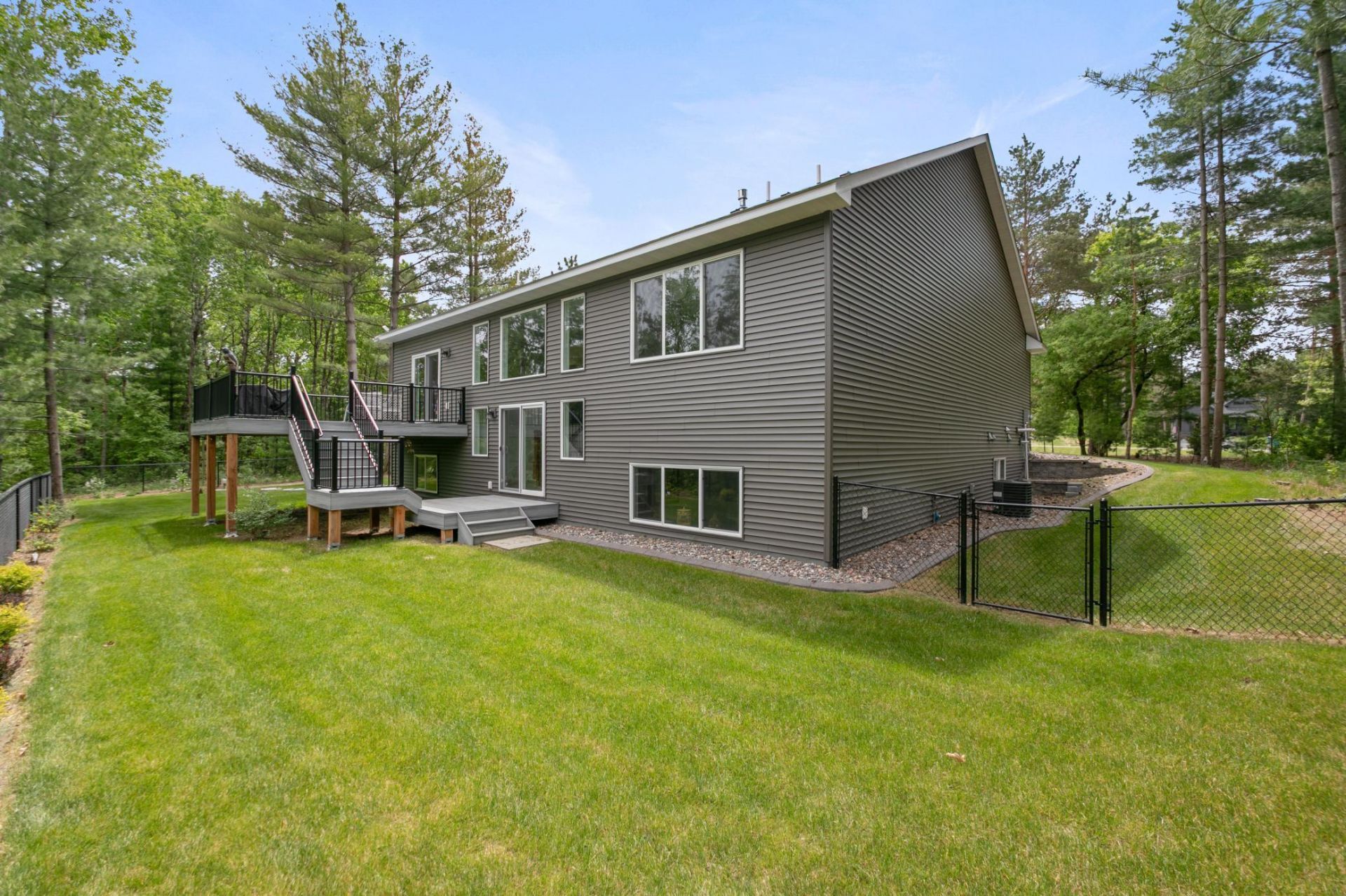 17648 262nd Avenue NW, Big Lake, MN 55309