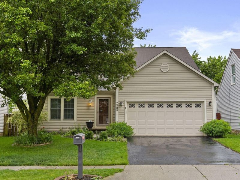 7324 Emerald Tree Drive, Canal Winchester, OH 43110 Photo 1