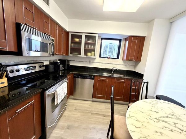 3300 NE 192nd St , Unit 1713, Aventura, FL 33180