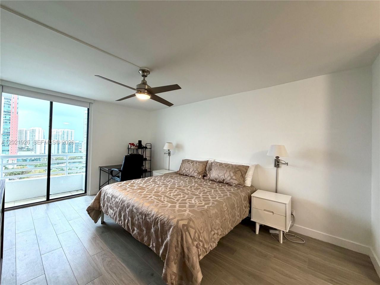 3300 NE 192nd St , Unit 1713, Aventura, FL 33180 Photo