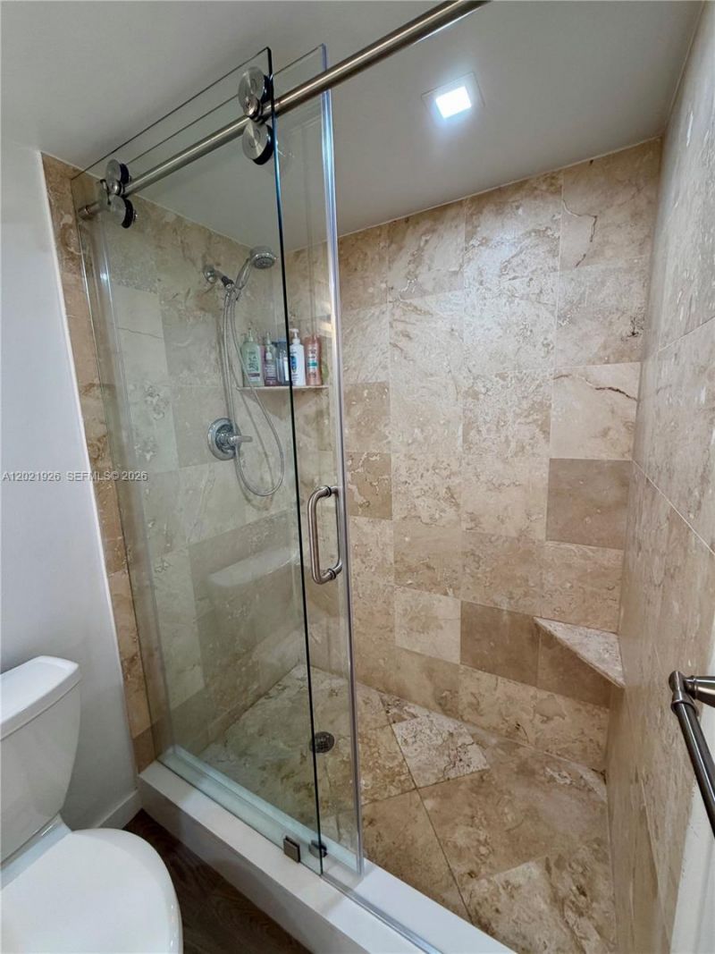 3300 NE 192nd St , Unit 1713, Aventura, FL 33180 Photo