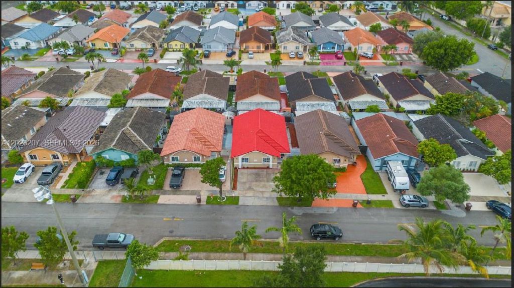 3254 W 78th St, Hialeah, FL 33018 Photo