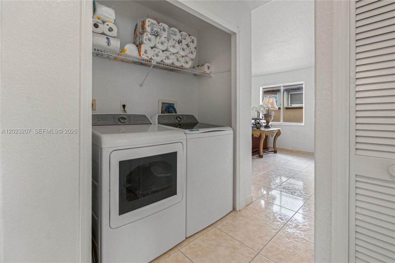 3254 W 78th St, Hialeah, FL 33018 Photo