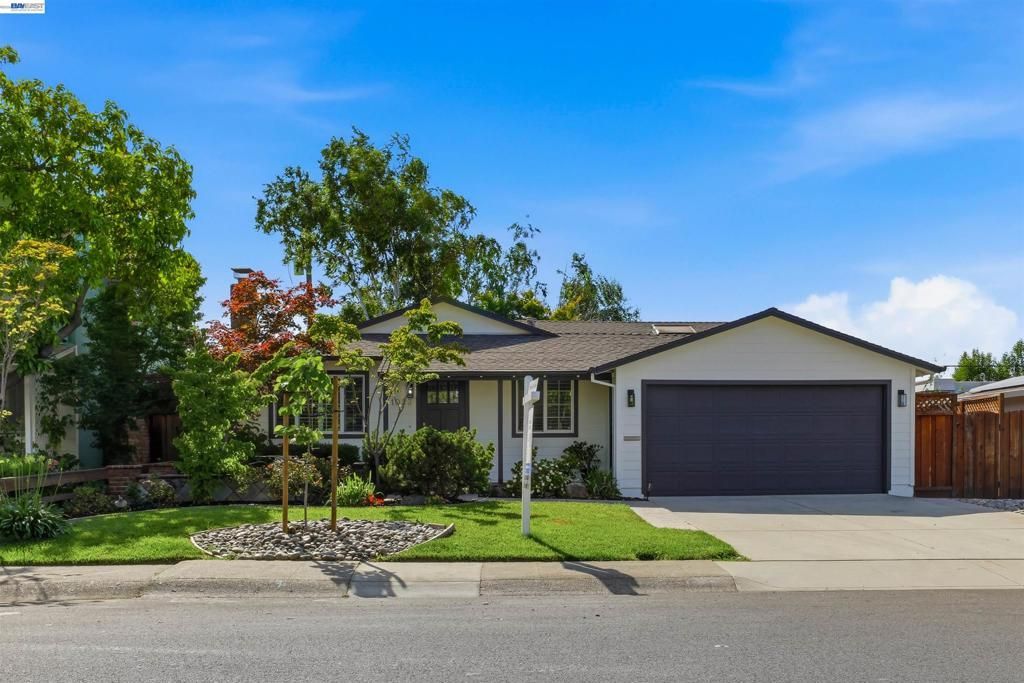1023 Huntingdon Drive, San Jose, CA 95129 Main Photo
