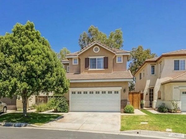 30394 Cedar Oak Lane, Castaic, CA 91384