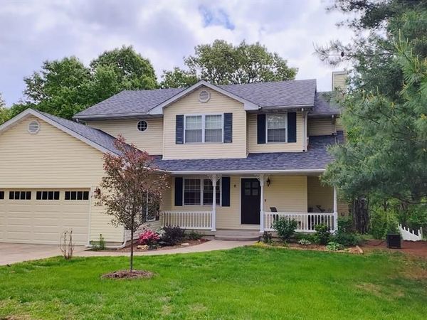 1407 Blue Jay Court , Grafton, IL 62037