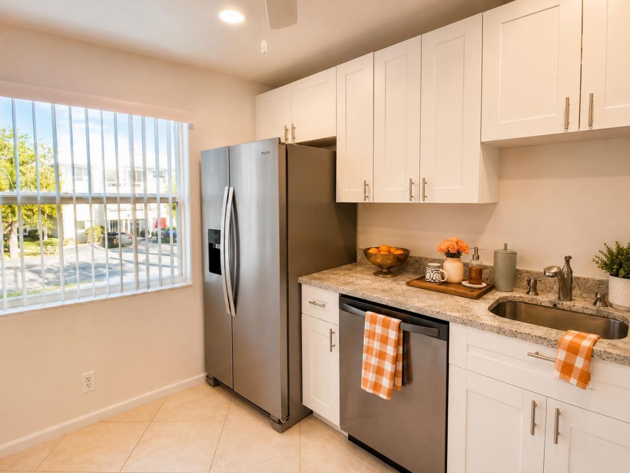 30 Colonial Club Drive, Unit 203, Boynton Beach, FL 33435 Photo