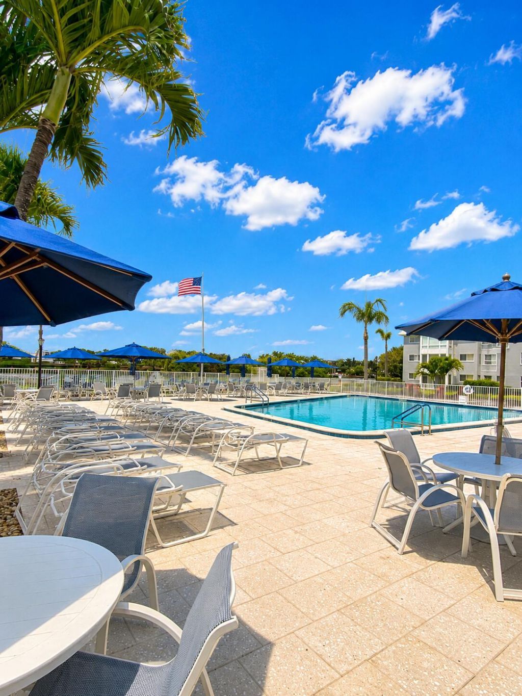 30 Colonial Club Drive, Unit 203, Boynton Beach, FL 33435 Photo