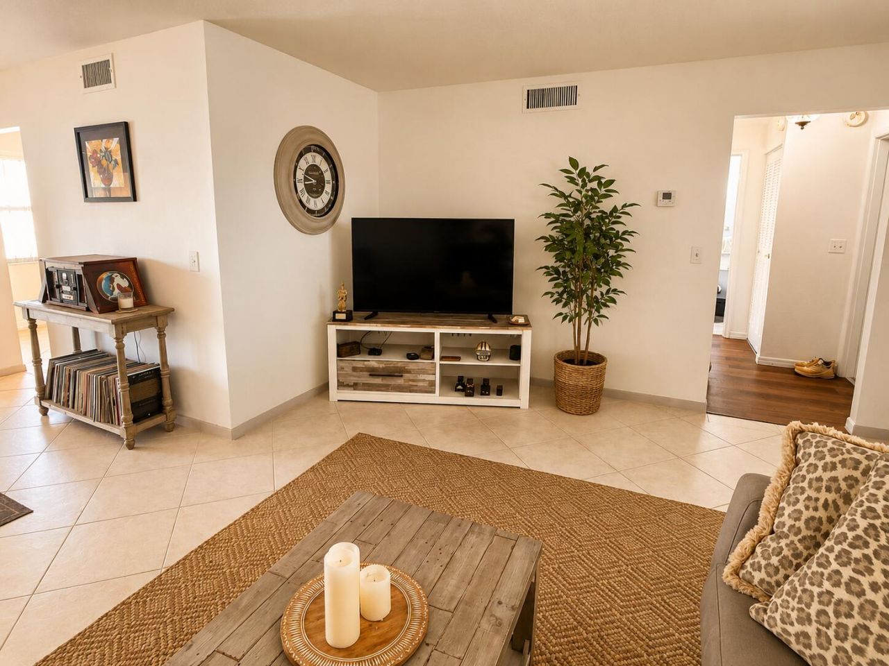 30 Colonial Club Drive, Unit 203, Boynton Beach, FL 33435 Photo