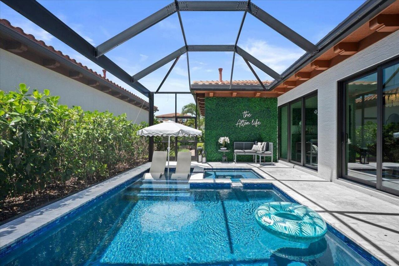 8039 Hobbes Way, Palm Beach Gardens, FL 33418 Photo