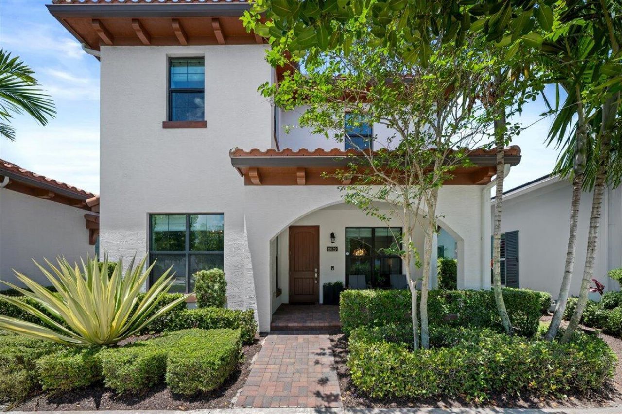 8039 Hobbes Way, Palm Beach Gardens, FL 33418 Photo