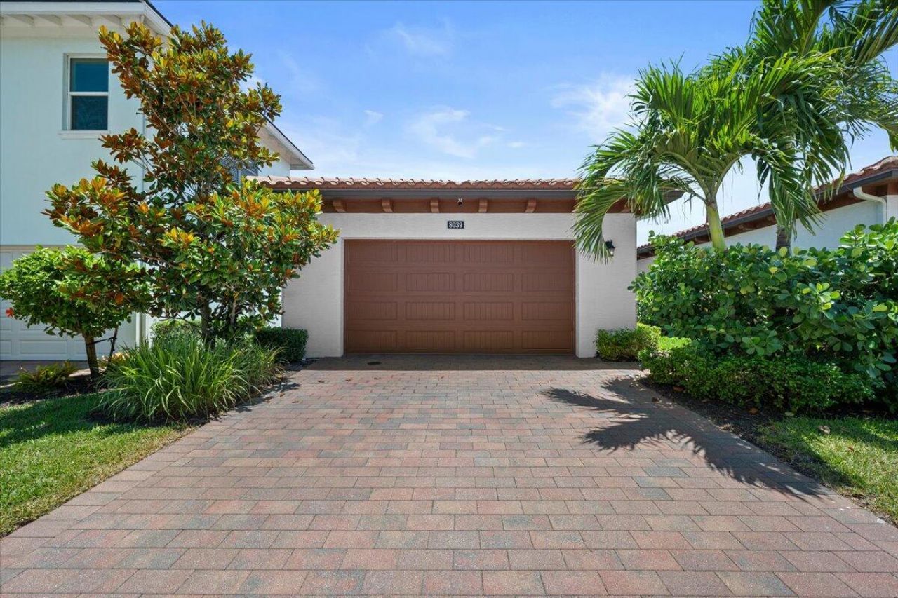 8039 Hobbes Way, Palm Beach Gardens, FL 33418 Photo