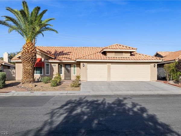 7724 Clearwood Avenue, Las Vegas, NV 89123