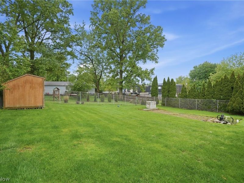 3955 Dunbar Street, Austintown, OH 44515 Photo 41