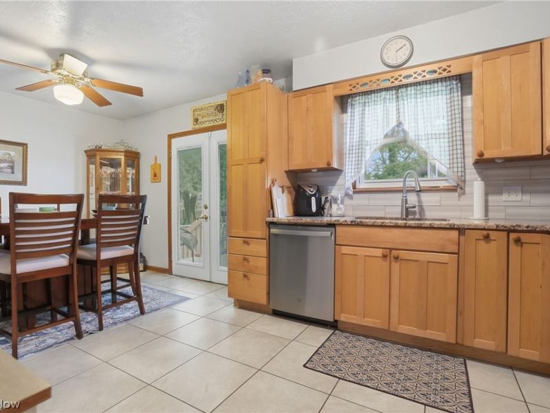 3955 Dunbar Street, Austintown, OH 44515 Photo 5