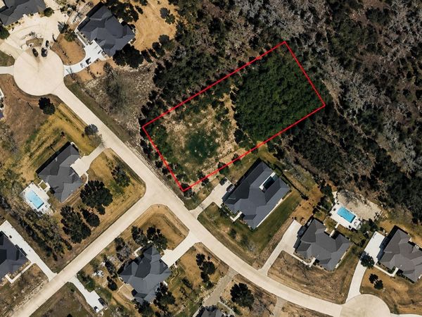 167 Gaucho WAY, Dripping Springs, TX 78620
