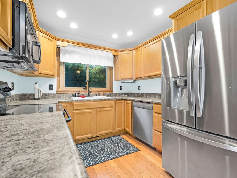 709 E Sandusky Avenue, Bellefontaine, OH 43311 Photo 14