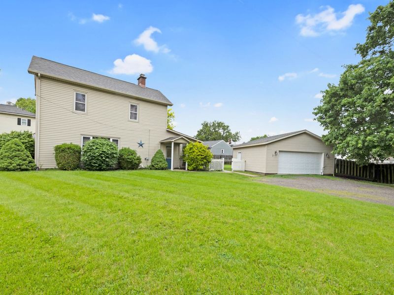 709 E Sandusky Avenue, Bellefontaine, OH 43311 Photo 3