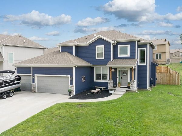 1219 N 133rd Terrace, Kansas City, KS 66109