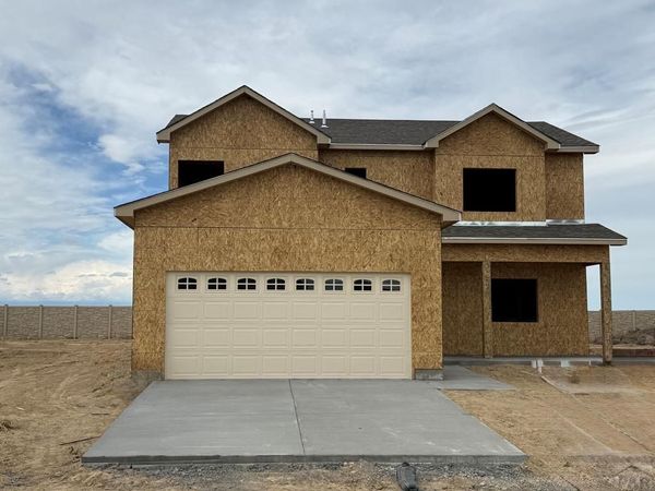 2410 Yankee Ct, Pueblo, CO 81008