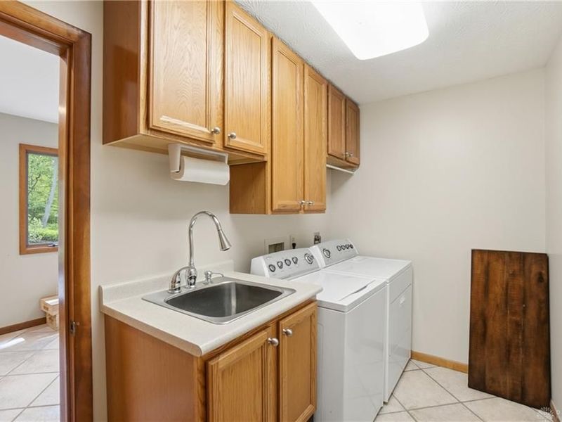1241 Wind Field Court, Washington Township, OH 45458 Photo 38