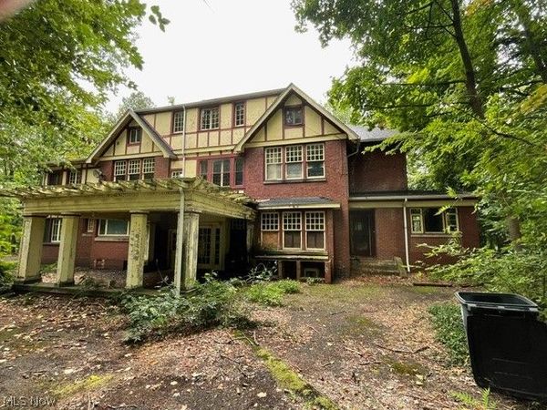 74 Maplewood Avenue , Akron, OH 44313