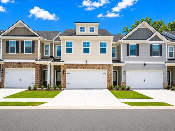 6377 Towhee Way , Morrow, GA 30260