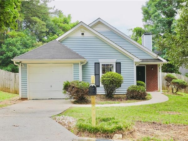 3790 Mays Court SW, Atlanta, GA 30331