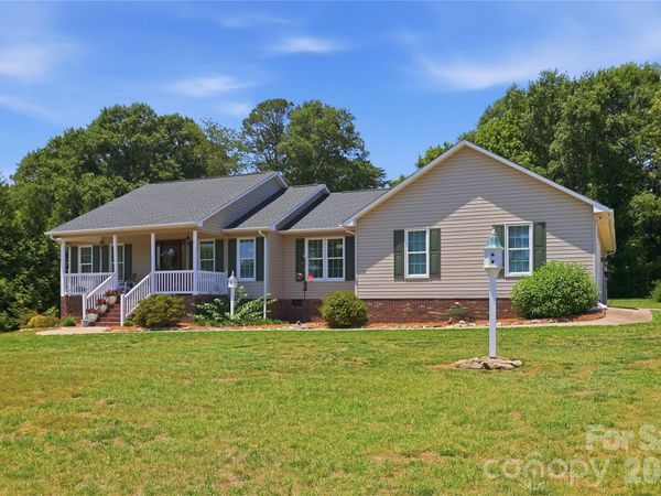 209 Silver Creek Lane , Shelby, NC 28152