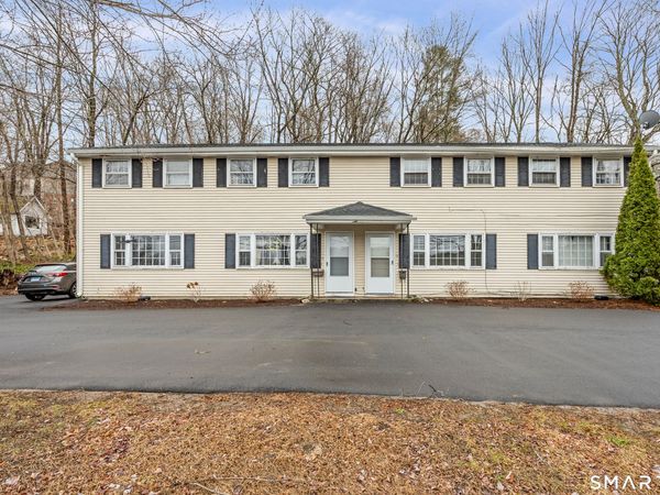 9 Maple , Unit B, Canton, CT 06019