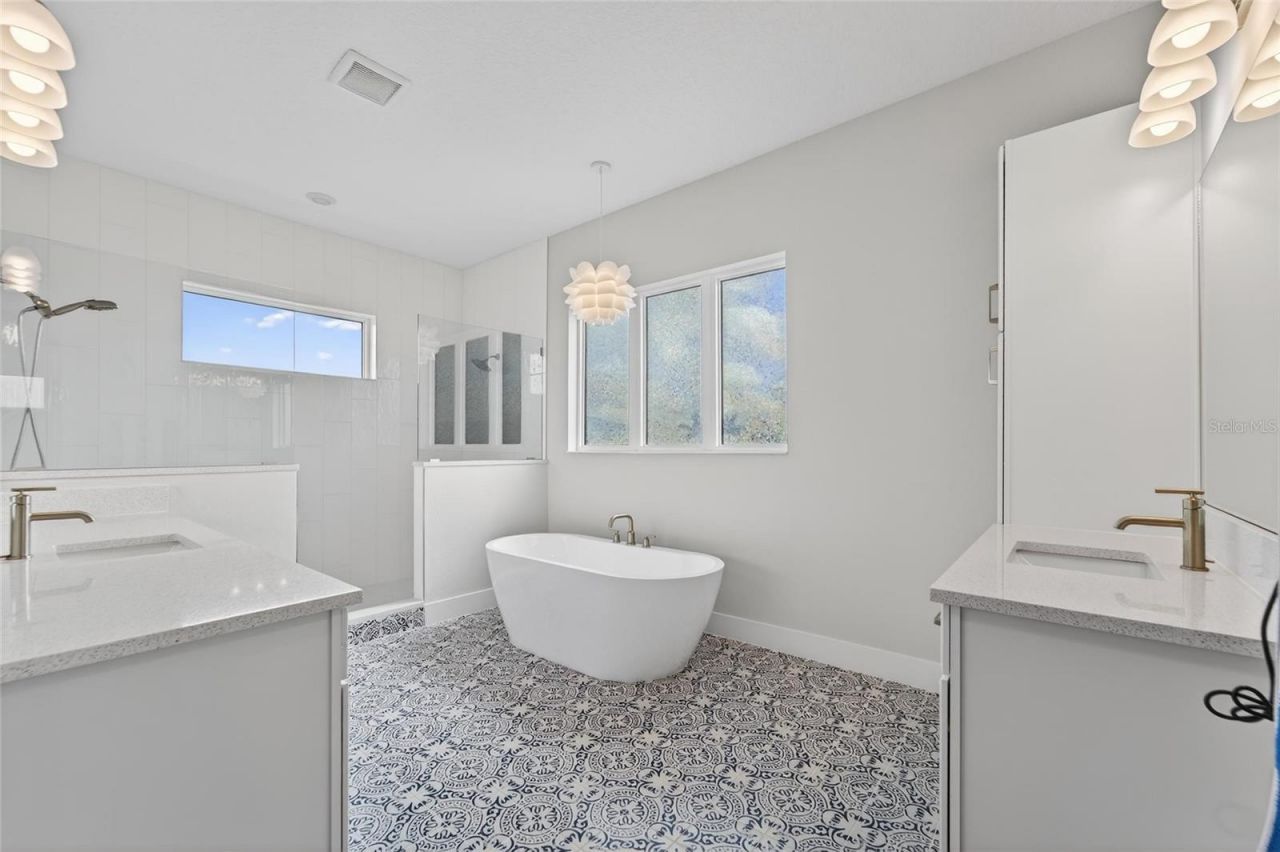 5917 Cat Claw Lane, Bradenton, FL 34210 Photo