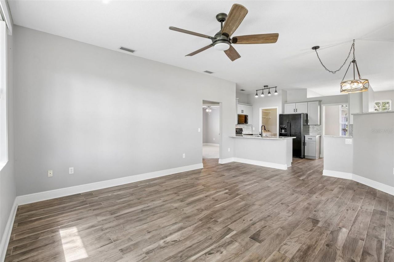 8908 71st Avenue E, Palmetto, FL 34221 Photo