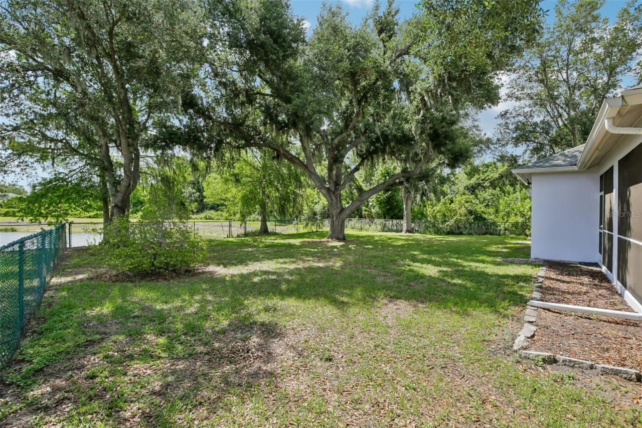 8908 71st Avenue E, Palmetto, FL 34221 Photo
