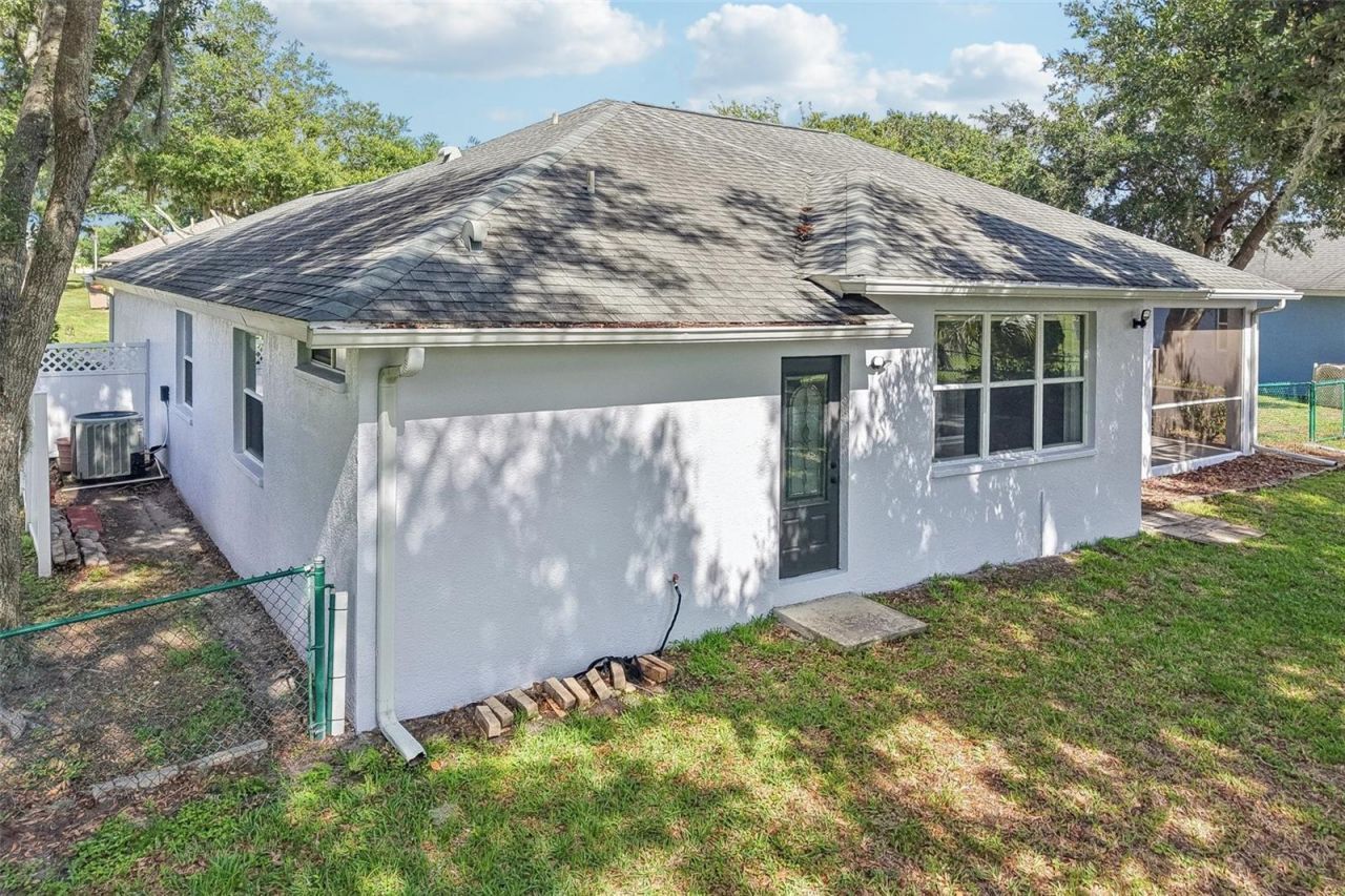 8908 71st Avenue E, Palmetto, FL 34221 Photo