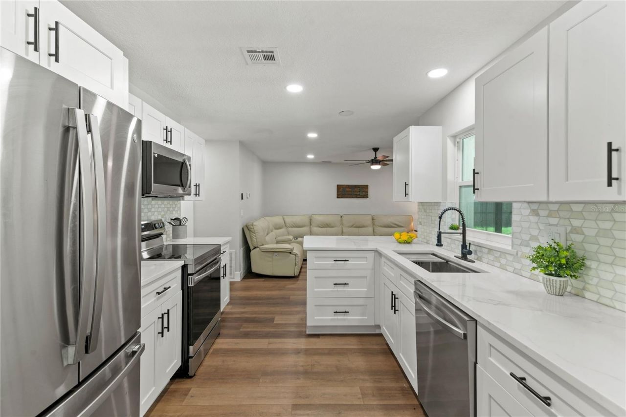 119 W Hillcrest Street , Altamonte Springs, FL 32714 Photo