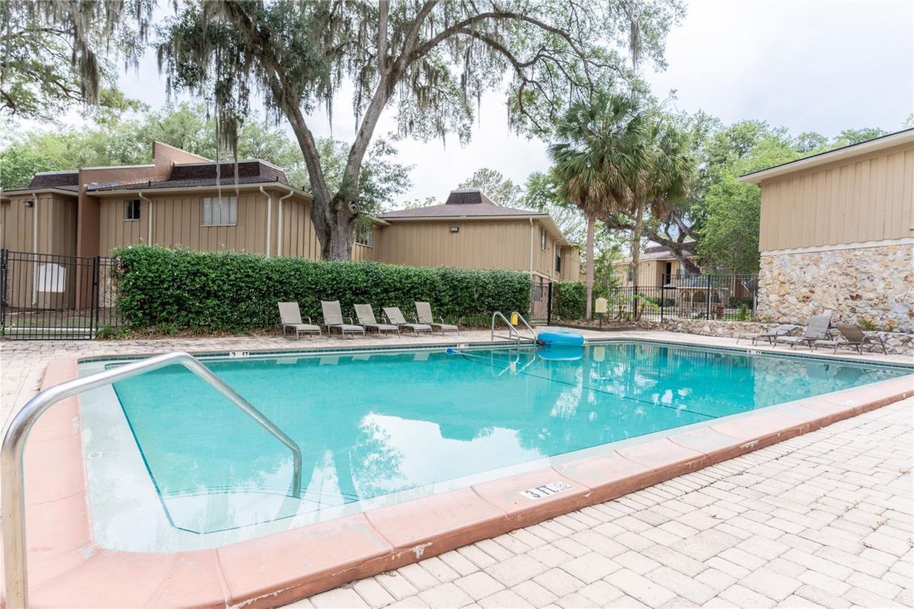 507 NW 39th Road , Unit 132, Gainesville, FL 32607 Photo