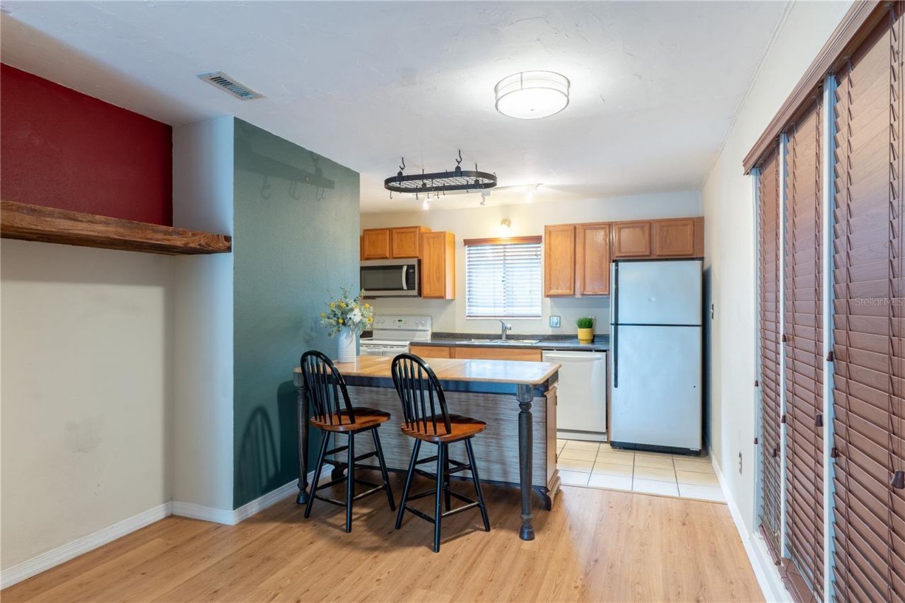 507 NW 39th Road , Unit 132, Gainesville, FL 32607 Photo